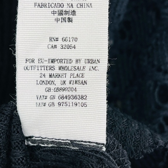 Free People sweetest thing thermal lace crochet bishop balloon sleeves - Picture 6 of 10